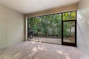 13419 Silktail Dr, Naples, FL 34109 - Photo 15