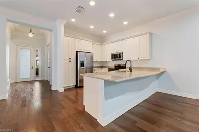 13419 Silktail Dr, Naples, FL 34109 - Photo 5