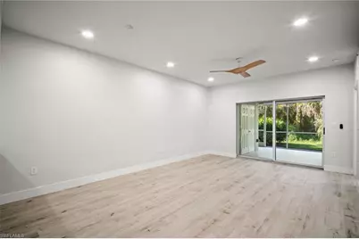 4450 Botanical Place Cir #6, Naples, FL 34112 - Photo 5