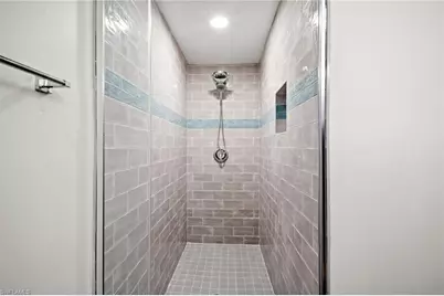 4450 Botanical Place Cir #6, Naples, FL 34112 - Photo 9