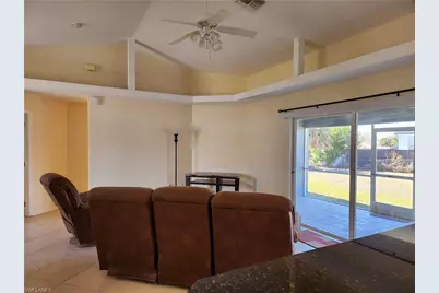 2653 NW 9th St, Cape Coral, FL 33993 - Photo 13