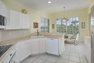 26881 Wyndhurst Ct, Bonita Springs, FL 34134 - Photo 7