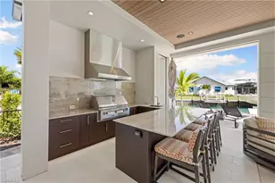 2345 Tarpon Rd, Naples, FL 34102 - Photo 17