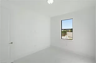 257/259 Grant Blvd, Lehigh Acres, FL 33974 - Photo 9