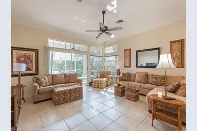 130 Amblewood Ln #8-801, Naples, FL 34105 - Photo 3