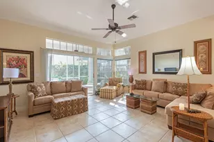 130 Amblewood Ln, Naples, FL 34105 - Photo 3