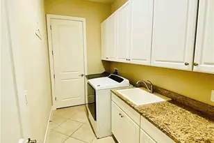 8527 Palacio Terrace N, Naples, FL 34114 - Photo 7