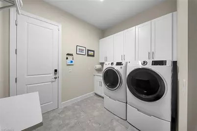 9576 Montelanico Loop, Naples, FL 34119 - Photo 29