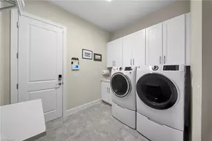 9576 Montelanico Loop, Naples, FL 34119 - Photo 29