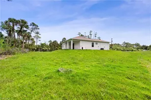 630 Loleta Ct, Lehigh Acres, FL 33972 - Photo 23