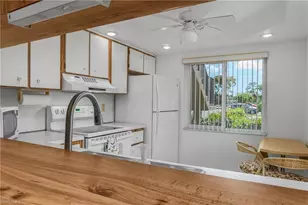 190 Palm Dr, Naples, FL 34112 - Photo 11