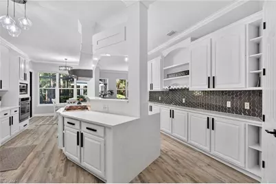 4075 1st Ave SW, Naples, FL 34119 - Photo 9