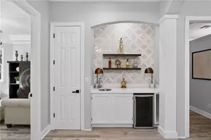 4075 1st Ave SW, Naples, FL 34119 - Photo 5