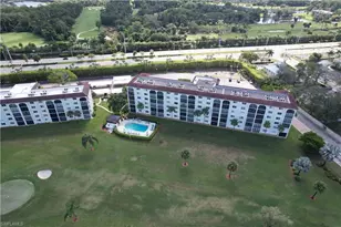 37 High Point Cir E, Naples, FL 34103 - Photo 15