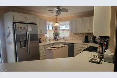 4712 Tahiti Dr, Bonita Springs, FL 34134 - Photo 7