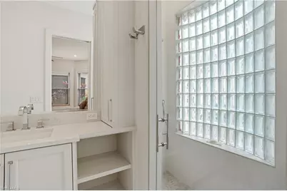 328 Sedgwick Ct, Naples, FL 34108 - Photo 31