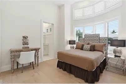 328 Sedgwick Ct, Naples, FL 34108 - Photo 27