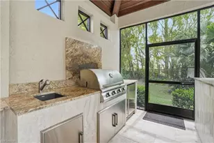 328 Sedgwick Ct, Naples, FL 34108 - Photo 39