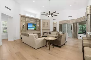 328 Sedgwick Ct, Naples, FL 34108 - Photo 17