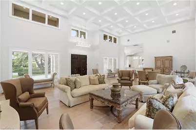 328 Sedgwick Ct, Naples, FL 34108 - Photo 9