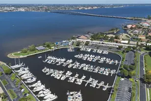 9515 Mariners Cove Ln, Fort Myers, FL 33919 - Photo 35