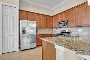 12617 Fairway Cove Ct, Fort Myers, FL 33905 - Photo 25