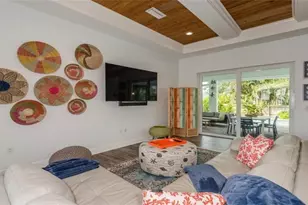 118 Bermuda Rd, Marco Island, FL 34145 - Photo 5