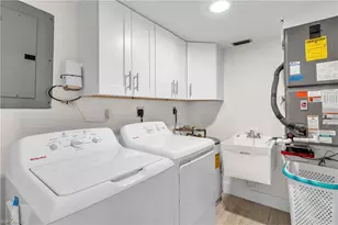 15171 Cedarwood Ln, Naples, FL 34110 - Photo 23