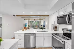 15171 Cedarwood Ln, Naples, FL 34110 - Photo 3