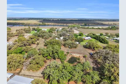 1712 Frontier Cir, Labelle, FL 33935 - Photo 47