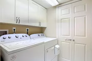 340 Horse Creek Dr, Naples, FL 34110 - Photo 13