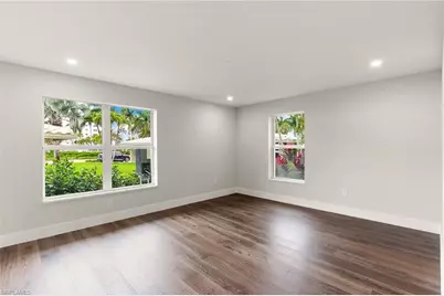 2850 Gulf Shore Blvd N #106, Naples, FL 34103 - Photo 15