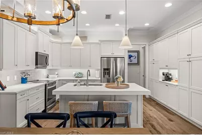 8821 Yucatan Ct, Naples, FL 34112 - Photo 7