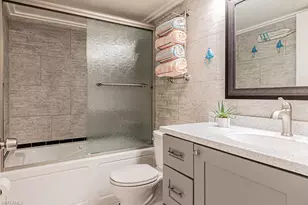 2132 Tama Cir, Naples, FL 34112 - Photo 23