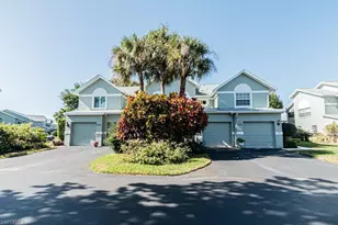 2132 Tama Cir, Naples, FL 34112 - Photo 1