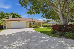 2752 14th St N, Naples, FL 34103 - Photo 5