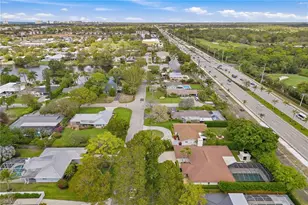 2752 14th St N, Naples, FL 34103 - Photo 27