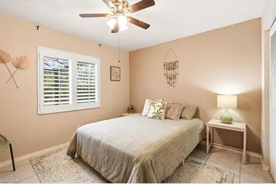 27376 Imperial Oaks Cir, Bonita Springs, FL 34135 - Photo 17