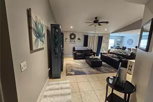 1206 SW Trafalgar Parkway, Cape Coral, FL 33991 - Photo 9