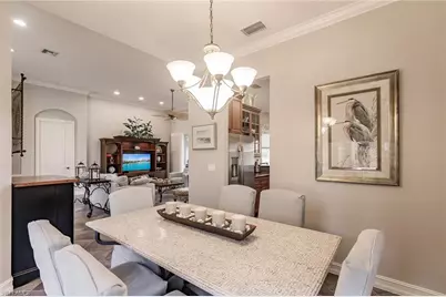 6105 Dogleg Dr, Naples, FL 34113 - Photo 13