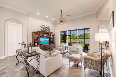 6105 Dogleg Dr, Naples, FL 34113 - Photo 7