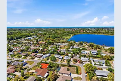 3918 Cindy Ave, Naples, FL 34112 - Photo 25