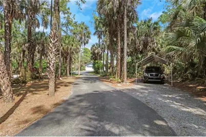 760 1st St NW, Naples, FL 34120 - Photo 5