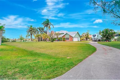 7235 Lake Dr, Fort Myers, FL 33908 - Photo 41