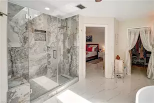 7235 Lake Dr, Fort Myers, FL 33908 - Photo 31