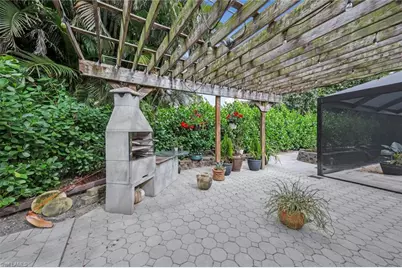 730 Bay Tree Ct, Naples, FL 34108 - Photo 37