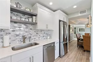 159 E Quails Nest Rd, Naples, FL 34112 - Photo 7