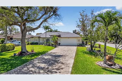 8518 Cypress Dr S, Fort Myers, FL 33967 - Photo 35