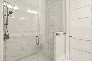 5962 Haiti Dr, Naples, FL 34113 - Photo 23