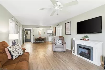 12491 McGregor Blvd #7, Fort Myers, FL 33919 - Photo 9